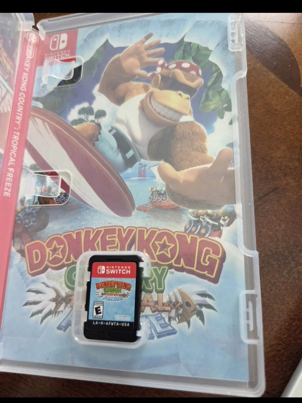 Nintendo Donkey Kong Country: Tropical Freeze -